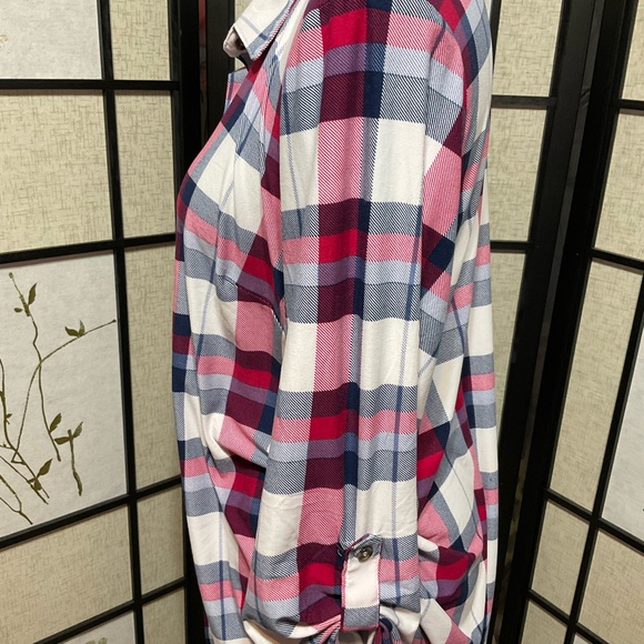 Kristin Nicole Plaid Button-Up Shirt in Pink and Blue - Picture 7 of 8